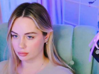 -ANN webcam bongacams model stream image