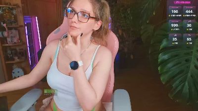LunaNicole webcam model stream image