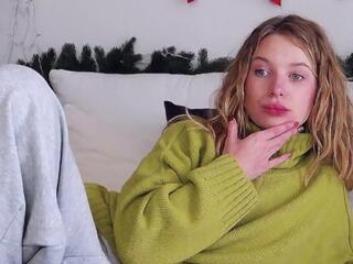 Emma Wilde webcam model stream image