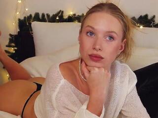 Emma Wilde webcam model stream image