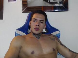 Lucifer Starr webcam model stream image