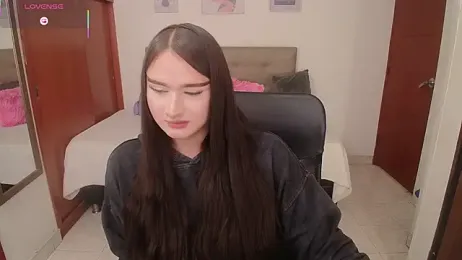 Miley_Baker webcam stripchat model stream image