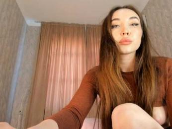 hayneiko webcam bongacams model stream image