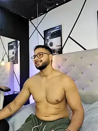 Andrew_Brown webcam model stream image