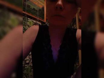 Marina1997-a webcam model stream image