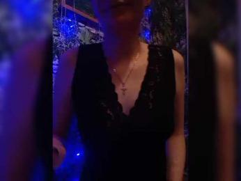 Marina1997-a webcam bongacams model stream image