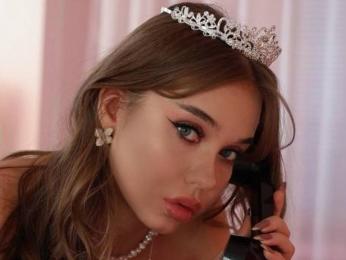 LeonardaYudell webcam model stream image