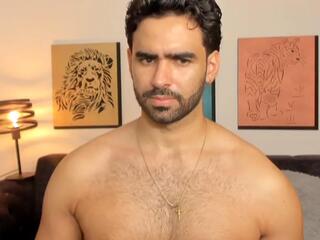 Bradley Martin webcam model stream image