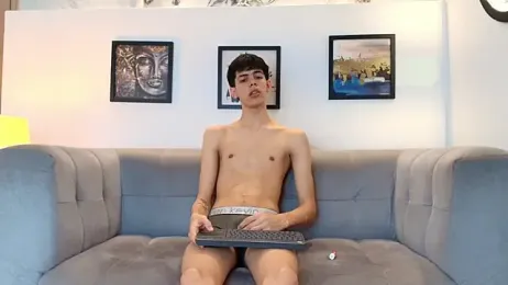 TWINKS_FRIENDS webcam model stream image