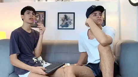 TWINKS_FRIENDS webcam model stream image