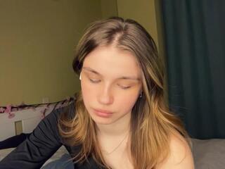 Brittany Stumpf webcam model stream image