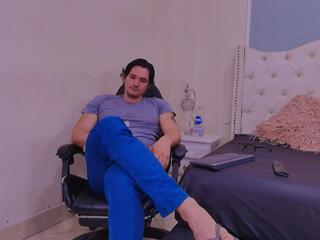 Winston Cox webcam model stream image