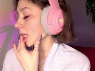 lesliemanning webcam model stream image