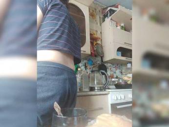 Xo4y-SeXa webcam bongacams model stream image