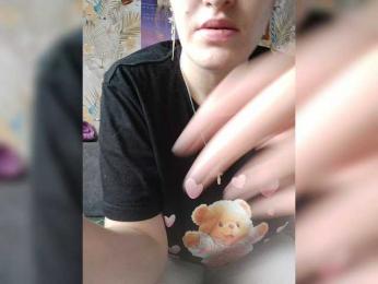 Xo4y-SeXa webcam model stream image