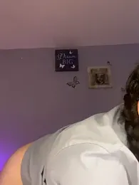 Amyy_1 webcam stripchat model stream image