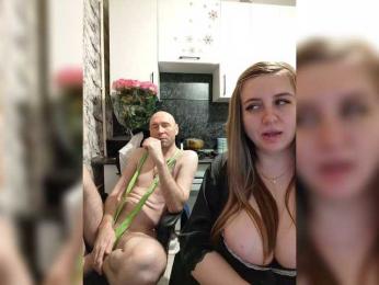 Innokentiy449 webcam bongacams model stream image