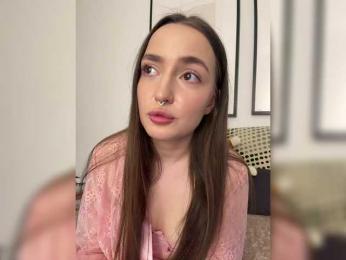 ChloeMeow webcam model stream image