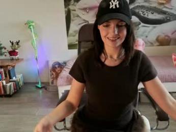 jennycutey webcam chaturbate model stream image