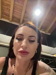 madonnaaaa webcam model stream image