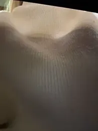 NewLale webcam model stream image