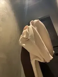 NewLale webcam model stream image