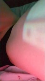 Offwhiteclouds webcam model stream image