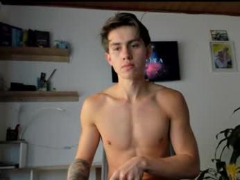 manucute_23_ webcam model stream image