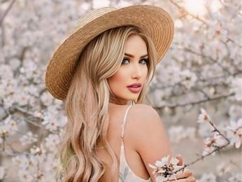 ValerieAnderson webcam model stream image