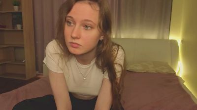 LynneRencher webcam model stream image