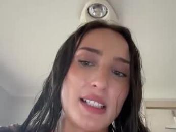 daisyfayer webcam model stream image