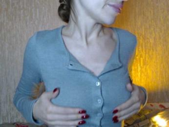 NoraSweet webcam model stream image