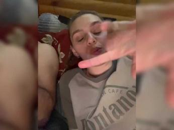 KisaZlo webcam model stream image