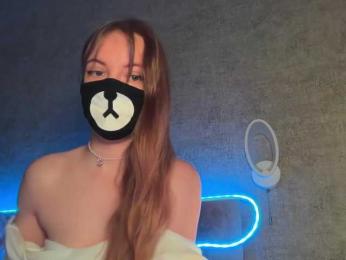 Tvoy_Medvezhenok webcam model stream image