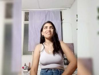 CaroLunahot webcam model stream image