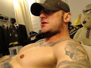 Bret Ballard webcam flirt4free model stream image