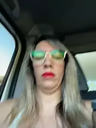 Gatitacarlita webcam model stream image