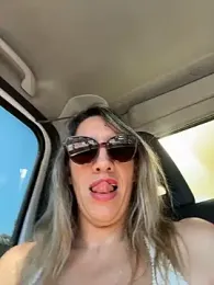 Gatitacarlita webcam model stream image