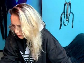 snoeperdoosje webcam bongacams model stream image