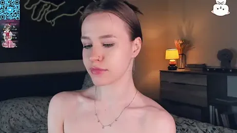 MaliaBourraine webcam model stream image