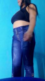 girl_pee webcam cam4 model stream image