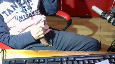 NewParejaAlm webcam model stream image