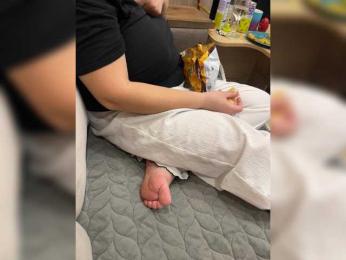 XKotikiX webcam model stream image