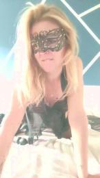 Bellemasquer webcam model stream image