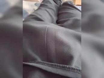 Love-para111 webcam bongacams model stream image