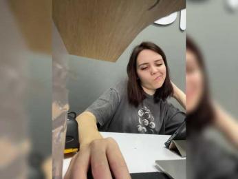 Dolby0me webcam model stream image