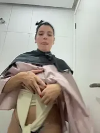 Rafaellaz webcam model stream image