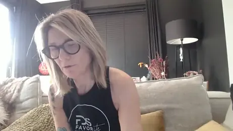 godinflower webcam stripchat model stream image