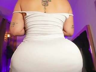 laauura webcam camsoda model stream image