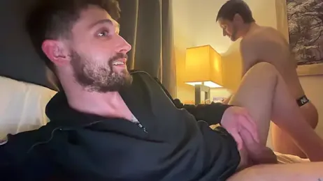 zachandwill webcam model stream image